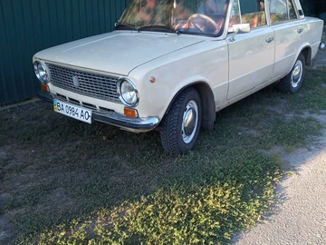 Авто ВАЗ 2101 1985 № 7936643