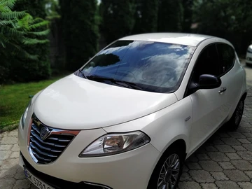 Авто Lancia Ypsilon 2012 № 7936671
