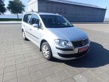 Авто Volkswagen Touran 2007 № 7936712
