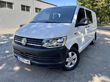 Авто Volkswagen Transporter 2019 № 7936735