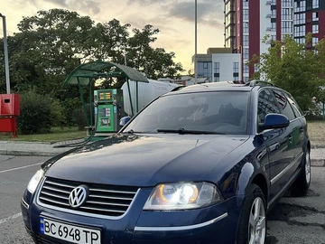 Авто Volkswagen Passat Variant 2004 № 7936746