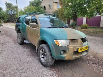 Авто Mitsubishi L 200 2007 № 7936755