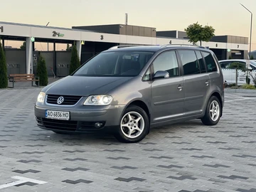 Авто Volkswagen Touran 2005 № 7936873