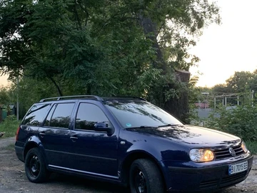 Авто Volkswagen Golf 2002 № 7936896