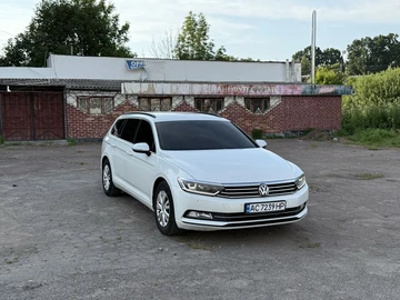 Авто Volkswagen Passat Variant 2015 № 7936915