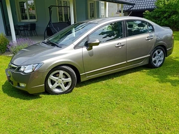 Авто Honda Civic Hybrid 2006 № 7936985