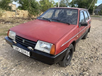 Авто ВАЗ 2109 1998 № 7936996