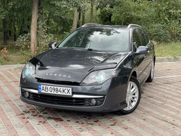 Авто Renault Laguna 2010 № 7937039