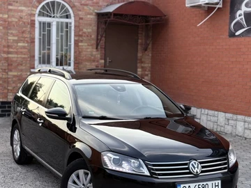 Авто Volkswagen Passat Variant 2012 № 7937057