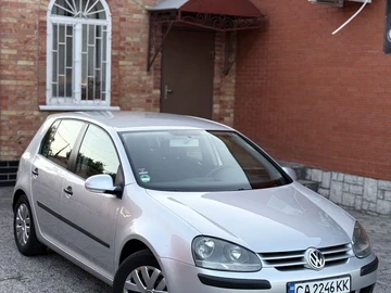 Авто Volkswagen Golf 2004 № 7937062