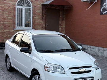 Авто Chevrolet Aveo 2008 № 7937078