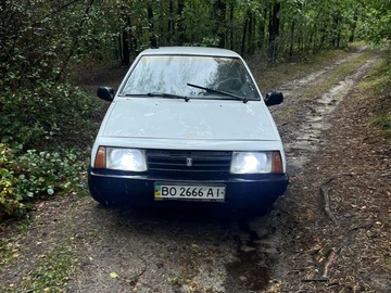 Авто ВАЗ 2109 1996 № 7937140