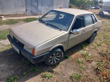 Авто ВАЗ 21099 1998 № 7937142
