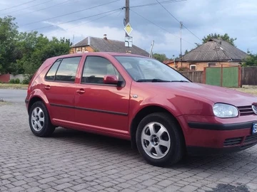 Авто Volkswagen Golf 2000 № 7937202