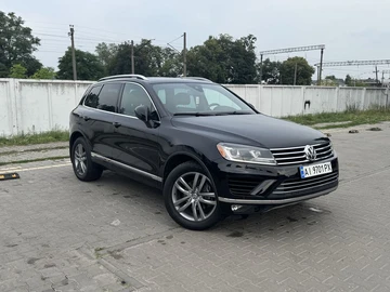 Авто Volkswagen Touareg 2015 № 7937220