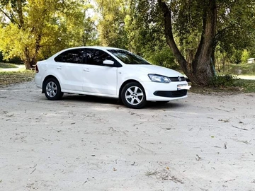Авто Volkswagen Polo 2012 № 7937308