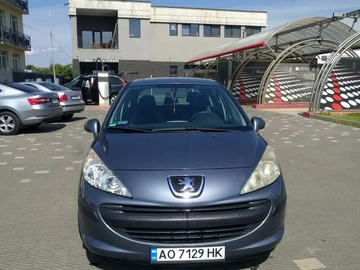 Авто Peugeot 208 2008 № 7937350