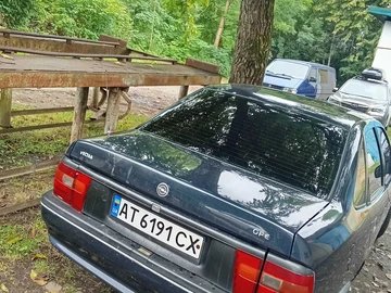 Авто Opel Vectra 1993 № 7937455
