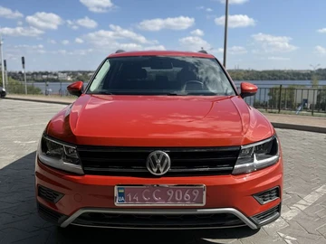 Авто Volkswagen Tiguan 2019 № 7937360