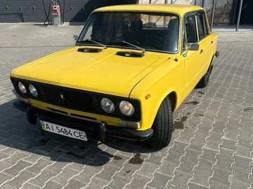 Авто ВАЗ 2103 1975 № 7937500