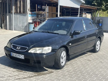 Авто Honda Accord 2001 № 7937757
