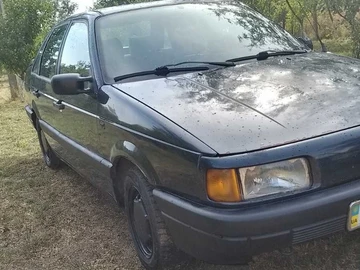 Авто Volkswagen Passat Sedan 1989 № 7937787