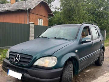 Авто Mercedes Ml Серия 2000 № 7937825