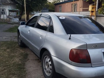 Авто Audi A4 1998 № 7937854