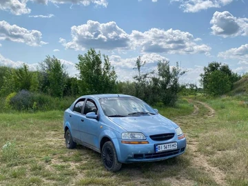 Авто Chevrolet Aveo 2005 № 7937885
