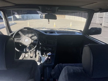 Авто BMW 5 Серия 1985 № 7937912
