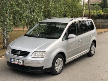 Авто Volkswagen Touran 2006 № 7938002