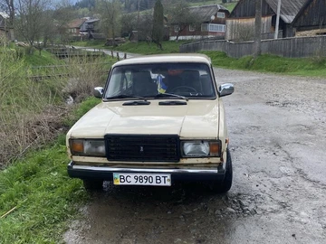Авто ВАЗ 2107 1989 № 7938130