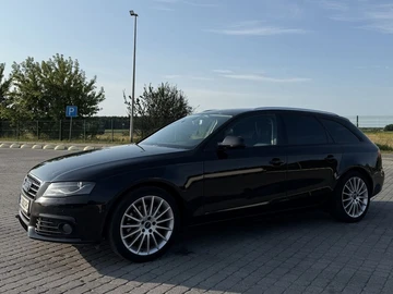 Авто Audi A4 2009 № 7938140