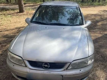 Авто Opel Vectra 1995 № 7938246