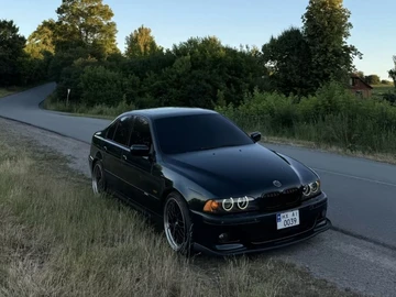 Авто BMW 5 Серия 2001 № 7938359
