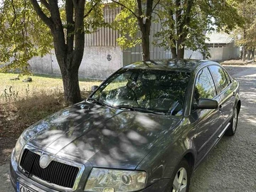Авто Skoda Superb 2003 № 7938396