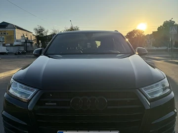Авто Audi Q7 2019 № 7938425