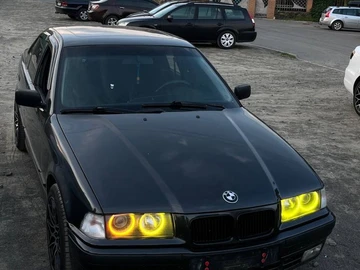 Авто BMW 3 Серия 1993 № 7938478