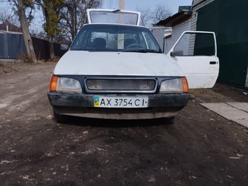 Авто ЗАЗ 1102 1991 № 7938485