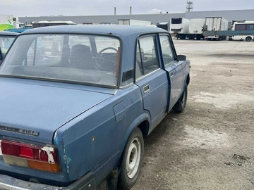 Авто ВАЗ 2107 2006 № 7938523