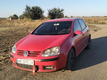 Авто Volkswagen Golf 2004 № 7938548