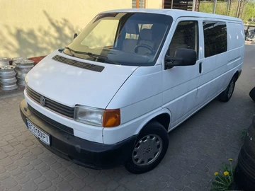 Авто Volkswagen Transporter 1993 № 7938575