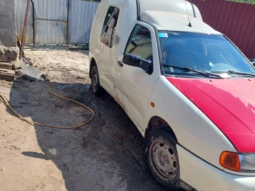Авто Volkswagen Caddy 2003 № 7938661