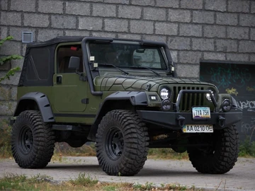 Авто Jeep Wrangler 2000 № 7938691