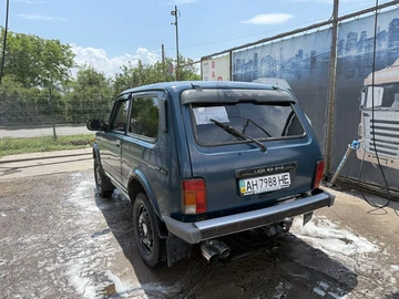 Авто ВАЗ 21214 2010 № 7938695