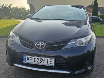 Авто Toyota Auris 2013 № 7938769