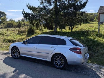 Авто Renault Laguna 2012 № 7938828