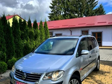 Авто Volkswagen Touran 2007 № 7938836