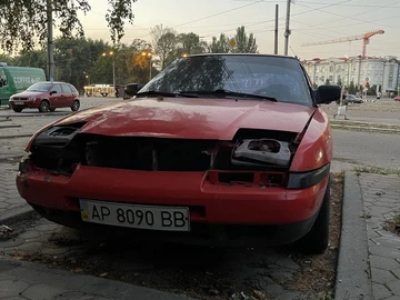 Авто Mazda 323 1992 № 7938899