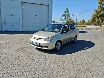 Авто Toyota Echo 2003 № 7938928